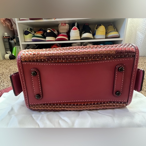 Coach 1941 Rogue 17 - Picture 5 of 11